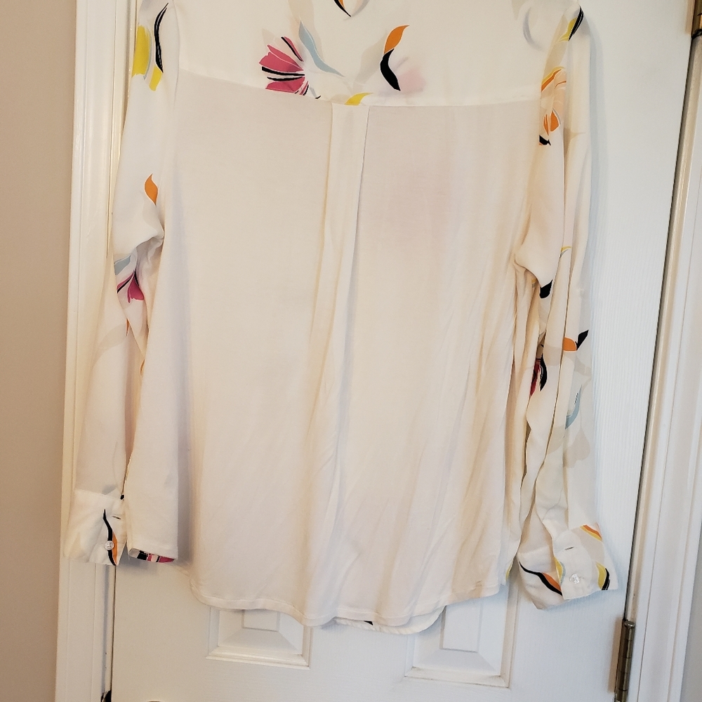 Flowy top - Picture 3 of 3